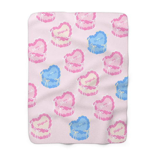 Glaze-ish Retro Heart Cake Sherpa Blanket — Pink & Blue